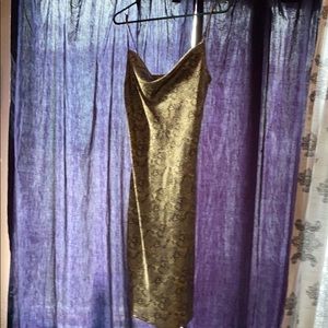Old Navy Slip Dress NWOT beautiful printed